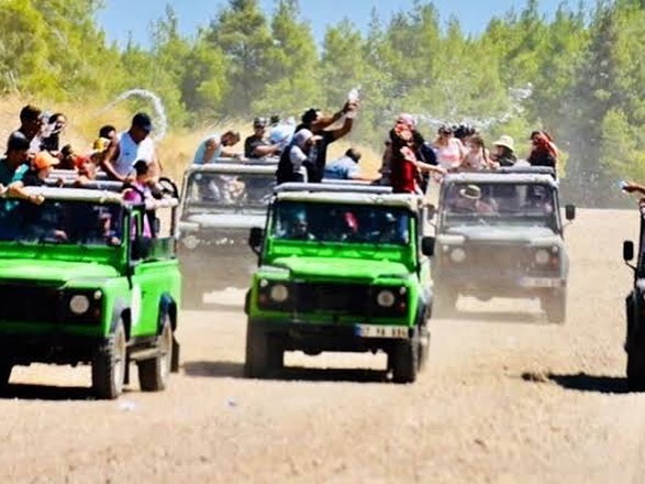Jeep Safari Tour