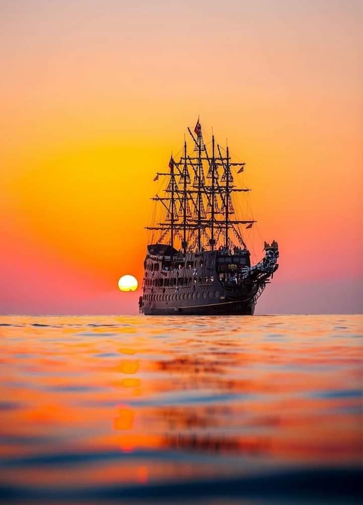 Legen Kral Sunset Boat Tour